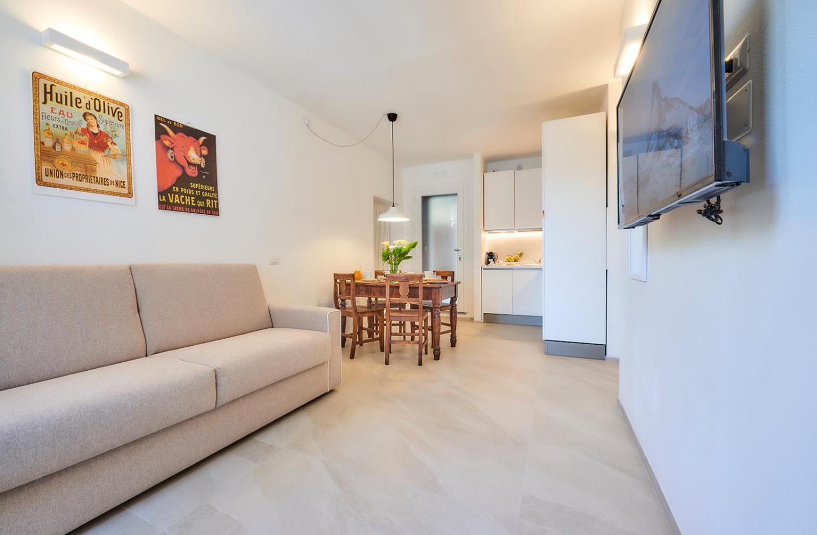 Sisters' House Apartment Varenna Exterior photo